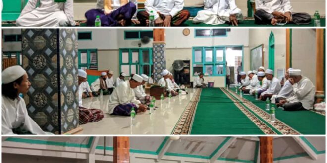 Sholat Malam Jam'iyah Thoriqoh Qodiriyah Wannaqsabandiyah di PP Tanwirul Qulub